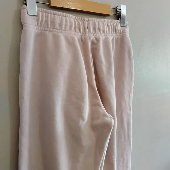Nike Pastel Pink Jogger Sweatpants with Crochet Flower & Logo – Size XS GUC - Picture 12 of 15